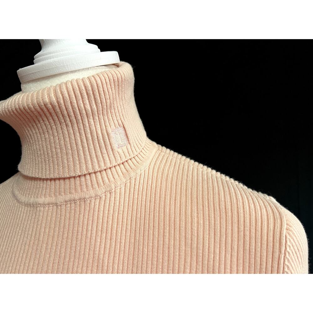 Women's Turtleneck Sweater Ribbed Pink Medium Vintage Neck Logo Design
